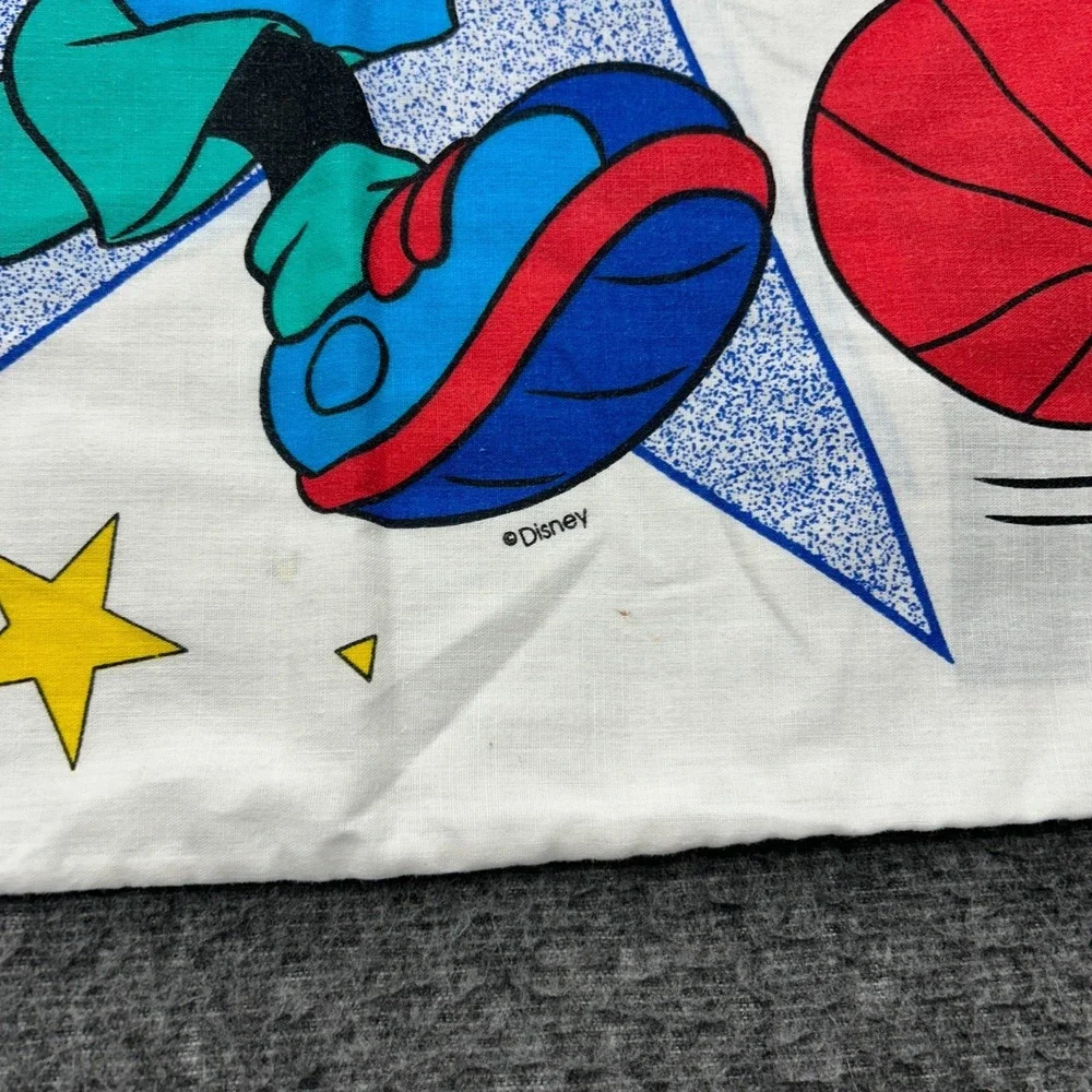 Disney Mickey Mouse Basketball Pillowcase 2-sided vintage Swoosh Fabric Cutter‎